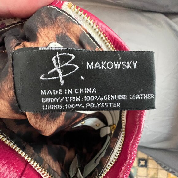 Raspberry Leather Crossbody bag with gold studs - Picture 3 of 6